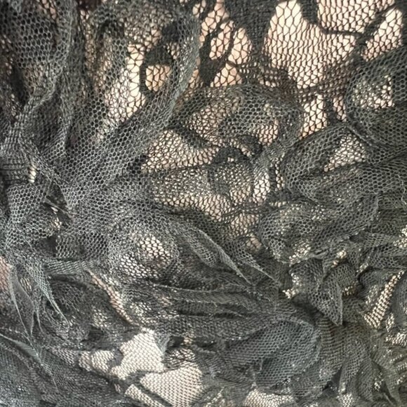 Badgley Mischka Lace Dress with Bow Detail - Picture 4 of 12